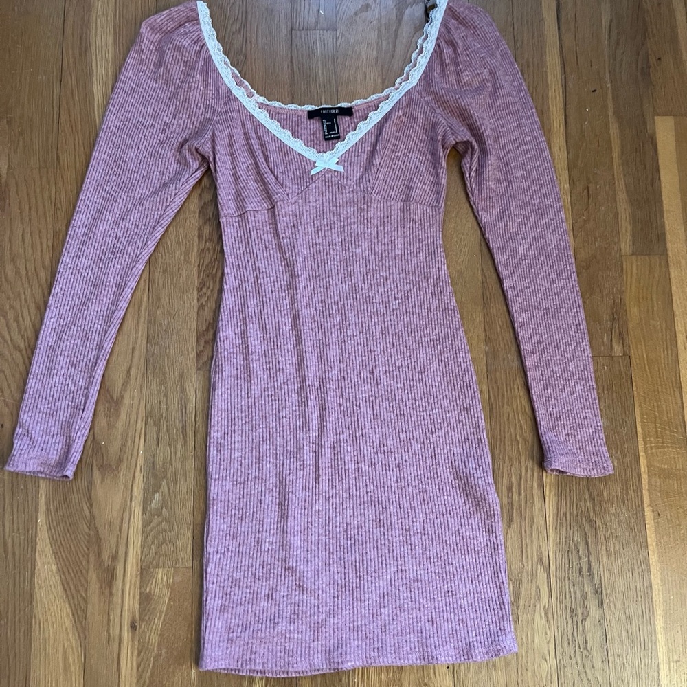 Forever 21 long sleeved knit dress